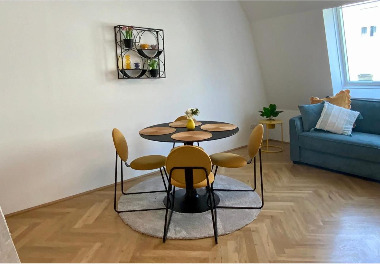 Freshly Renovated Apartment In Trendy Area L Hg21 Viena Exterior foto